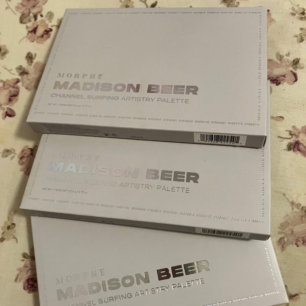 3 Madison Beer Morphe Channel Surfing Artistry Palettes